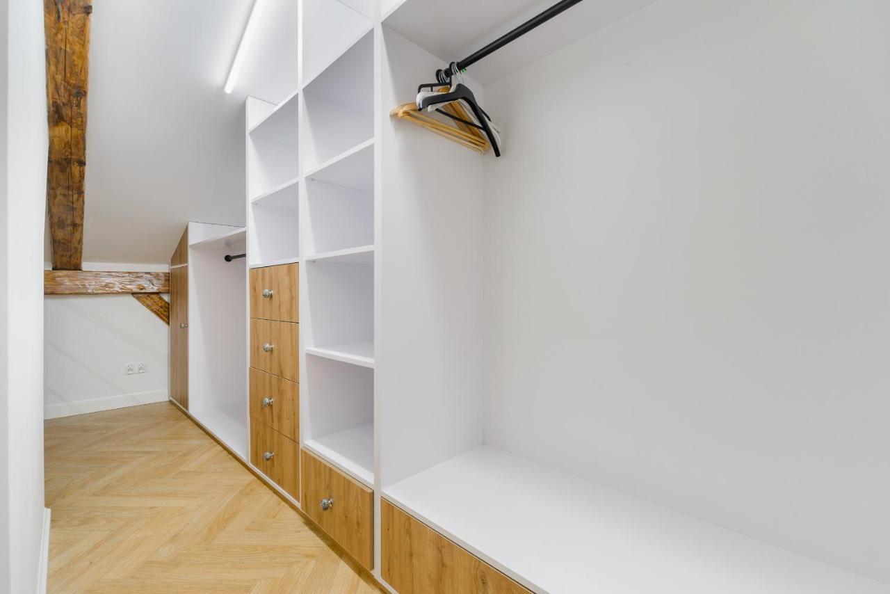Lumina 2-Level Apartment With Balcony Łódź Dış mekan fotoğraf